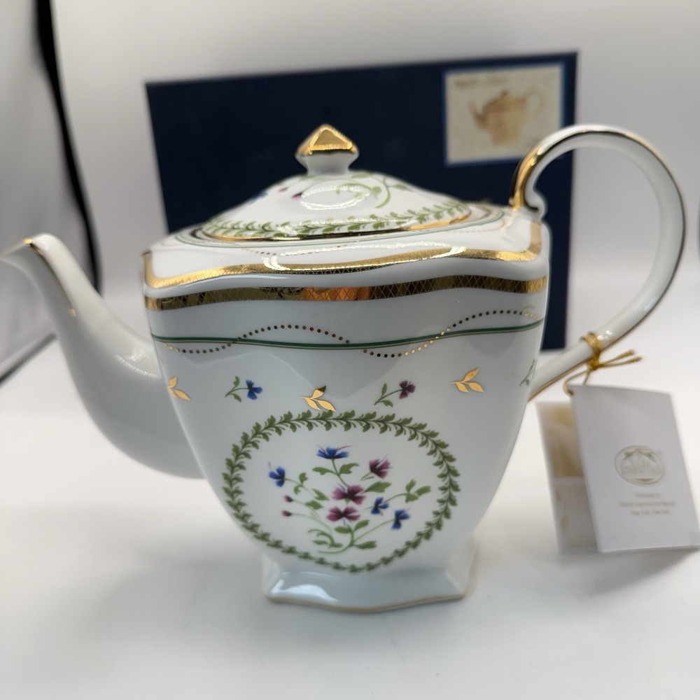 I.‎ Godinger & Co. Petite Fleur Square Teapot New In Box #5621